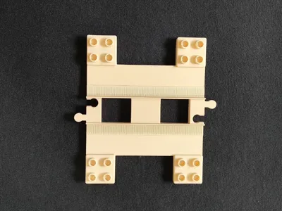 Duplo Train Track - Crane Base Station