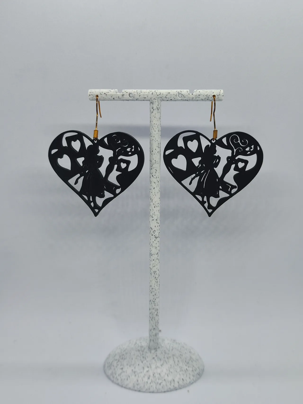 Aretes Corazón del País de las Maravillas view 2