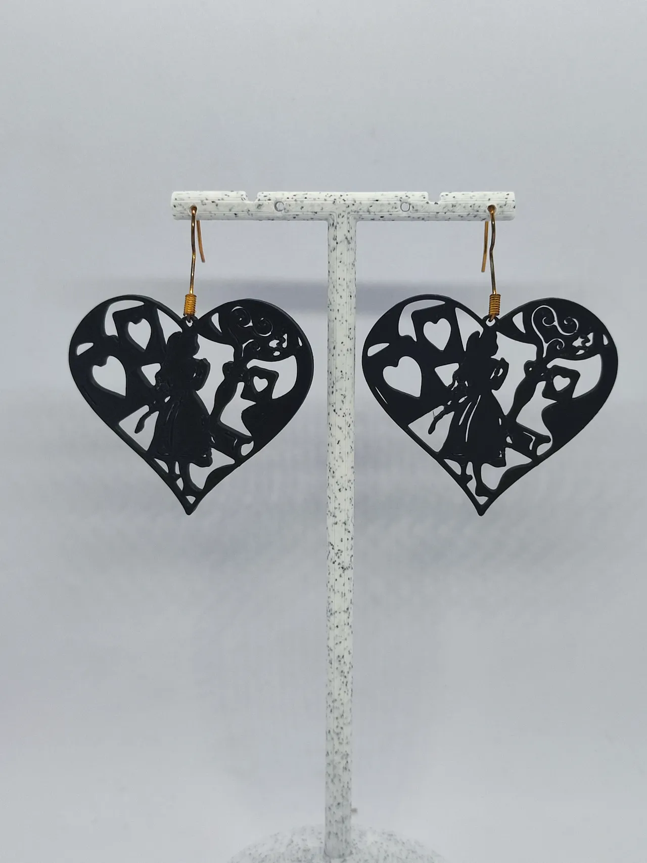 Aretes Corazón del País de las Maravillas view 3