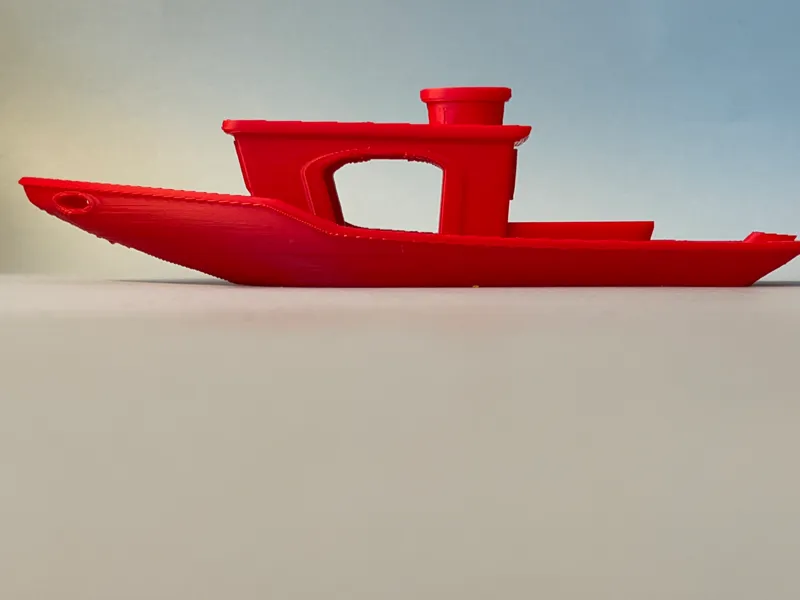 Long distorted Benchy