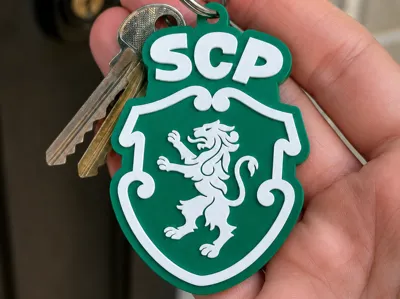 New Sporting SCP Symbol Keychain
