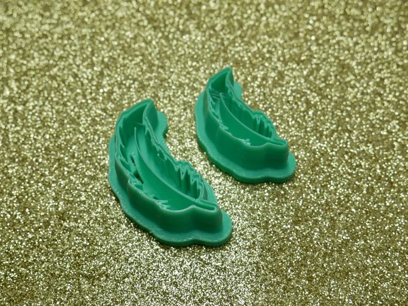 Fluffy Feather Clay Cutter