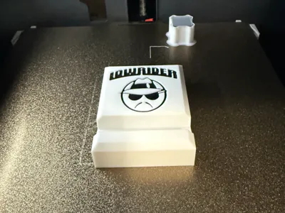 Compact Base iPhone / Android Stand