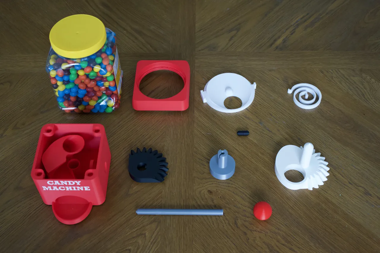 The Ultimate Candy Machine | Jackpot M&M Dispenser view 4