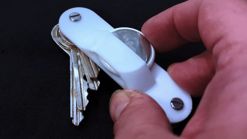 Keys wallet with Airtag