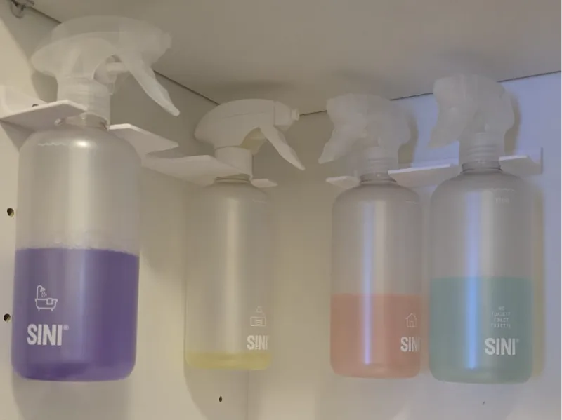 SINI bottle holder