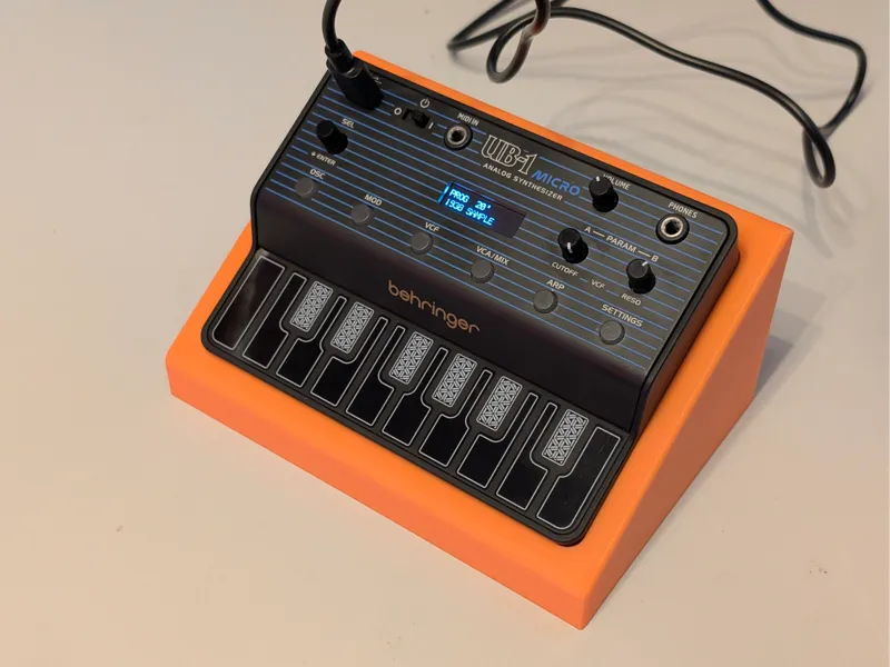 Stand for Behringer UB-1 Micro
