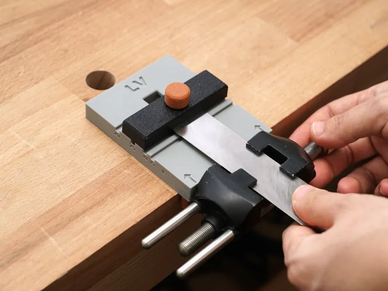 Angle Jig for Veritas Side-Clamping Honing Guide