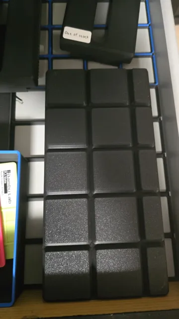 Soporte: Gridfinity flip-through Swatch Holder — vista de referencia 4