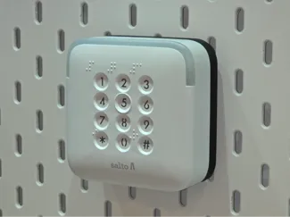 Wallreader surface distance frame adapter