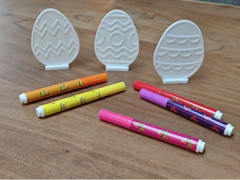 Easter Eggs coloring plate with stand (Set 2)