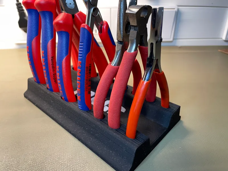 Tongs Holder