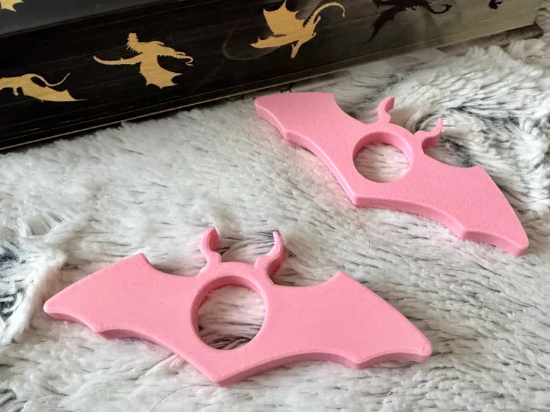 Dragon Page Holder