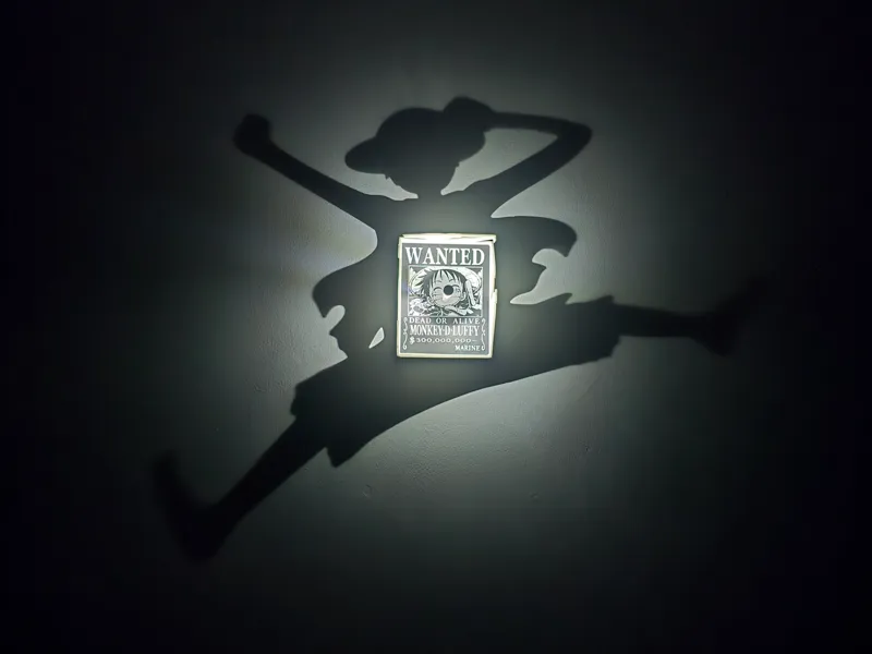 Luffy Campana Dorada de Shandora - shadow lamp