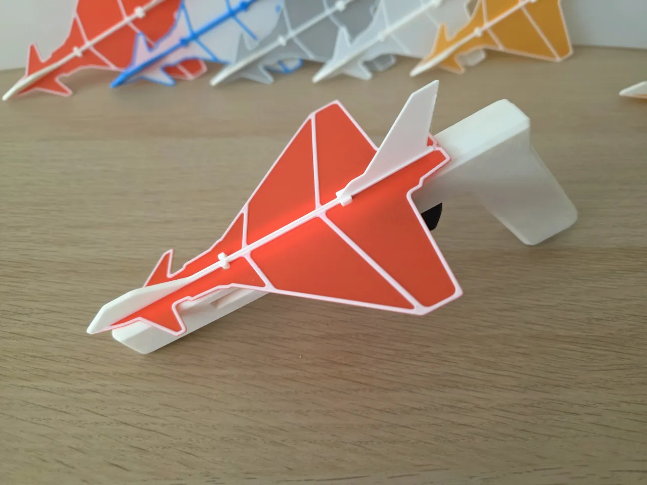 Delta Wing Plane Glider - The Best Glider! view 3