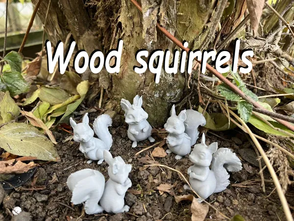Écureuils en bois (figurines)