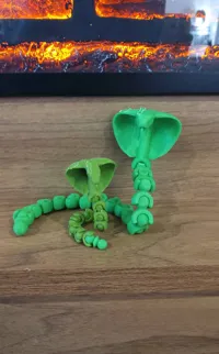 Gerathon le Serpent — figurine articulée — photo 3
