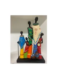 Sculpture famille africaine — photo 2
