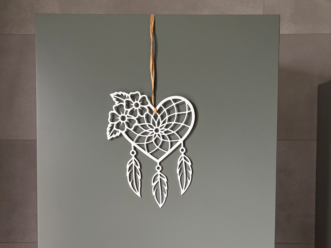 dream catcher ( heart- wall decor)