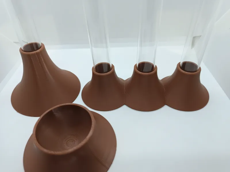 Halter z.B. für Reagenzglas anpassbar
