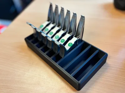 Storage rack for 9 guitar capos