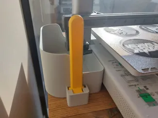 A1 purge waste bin with scraper holder