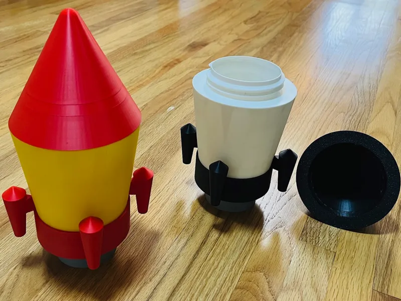 Rocket Ship with Removable Top