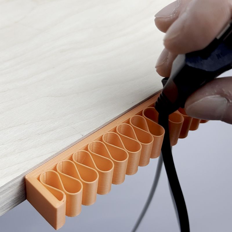 universal cable holder V1