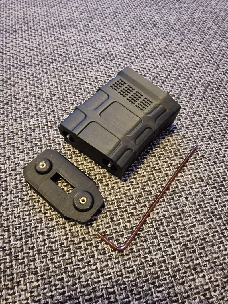 Modular Bottom Plate and 30 Round Optic