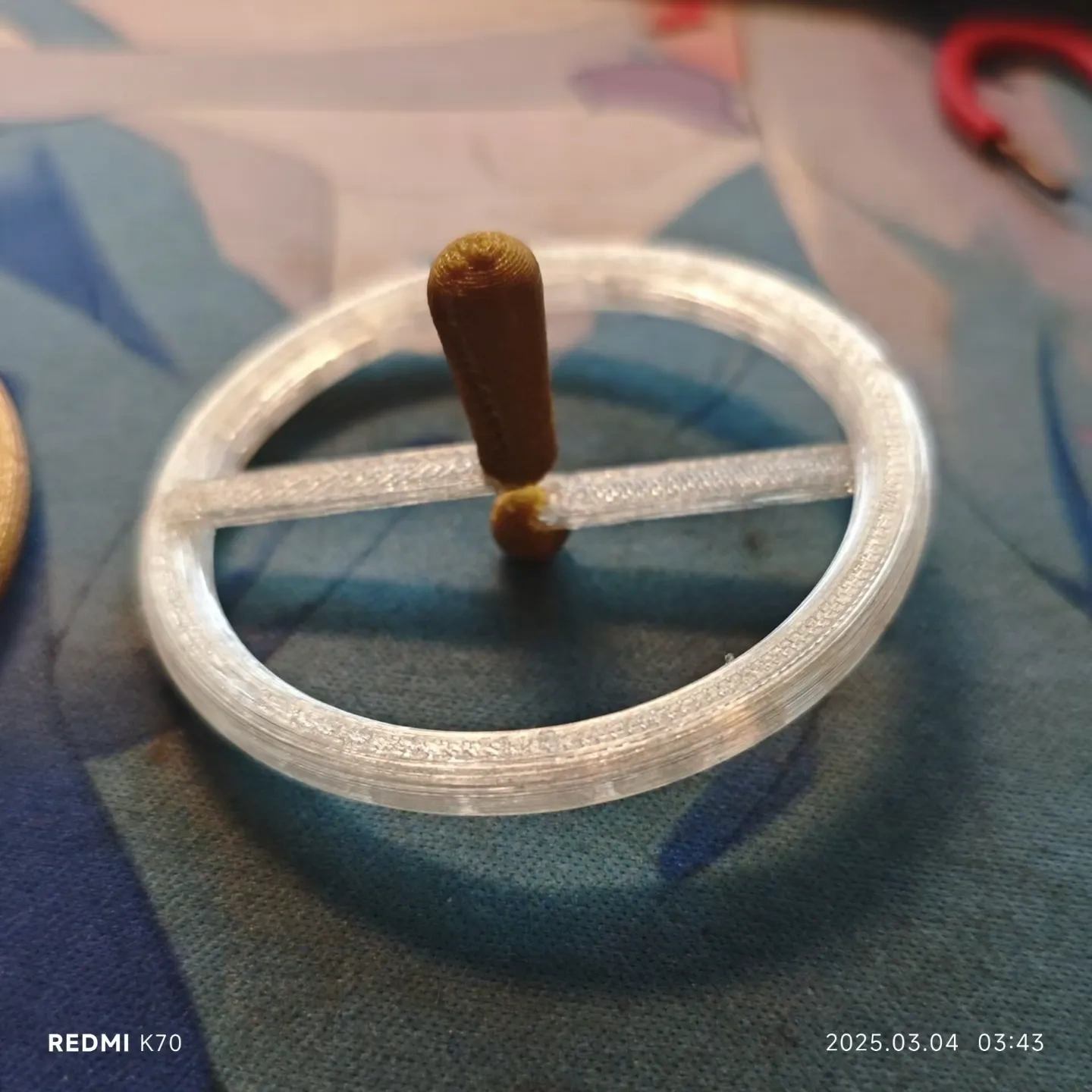 Miniatura 2 do modelo 3D 感叹号陀螺—可长时间旋转，单色仅需5g耗材，多色15g耗材