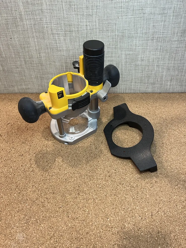 DeWalt Plunge Router Jig - Free 3D Print Model - MakerWorld