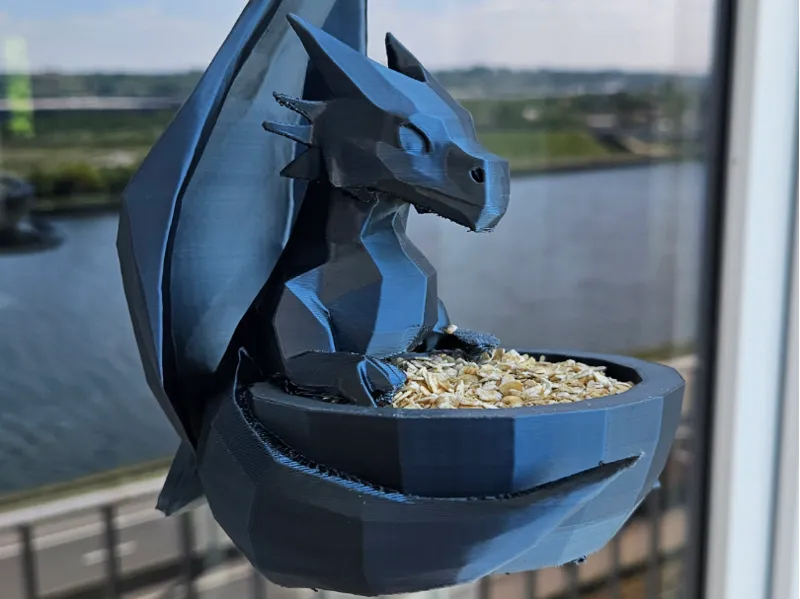 Dragon Feeder – Hanging Fantasy Bird Feeder