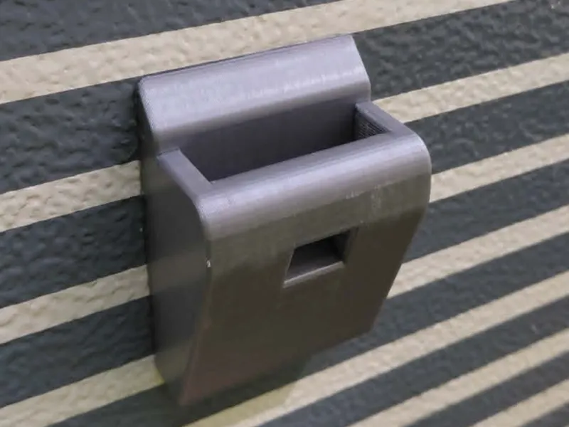 Outdoor bracket for caravan table