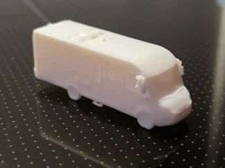 Low Poly Pilote Caravan, Keychain