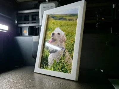 Simple 4x6 Picture frame with back plate and stand