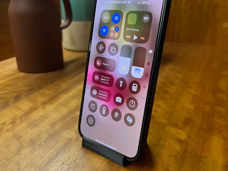 iPhone Holder