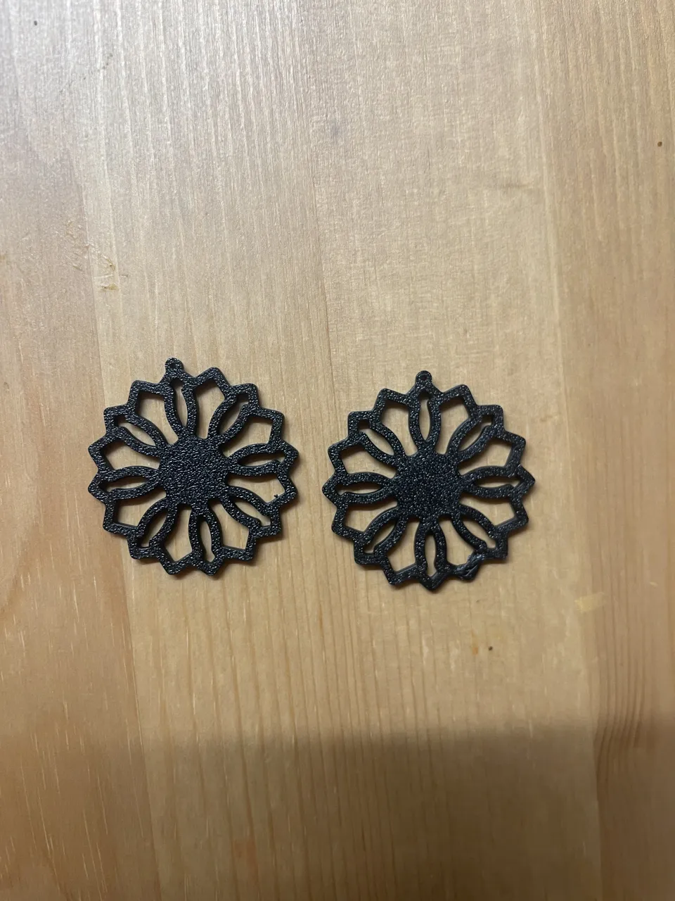 earrings view 2