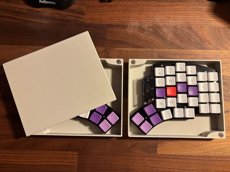 Split Keyboard Travel Case