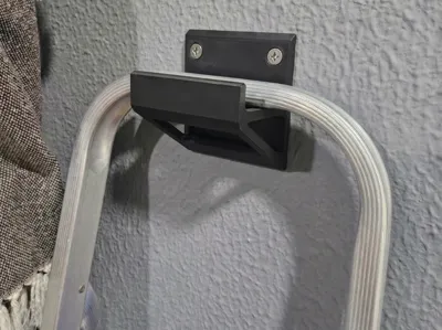 Folding Ladder Holder