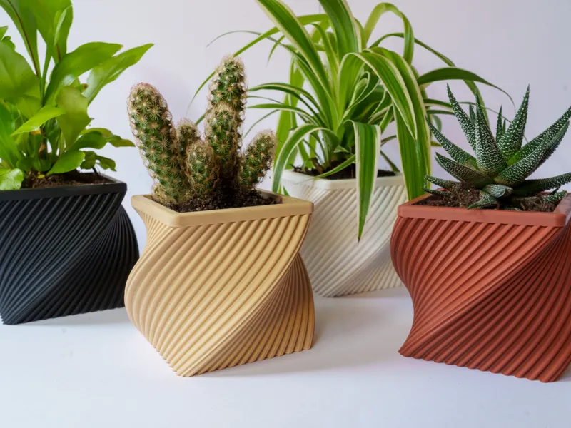 Spiral Cube - A modern, minimalistic Plantpot
