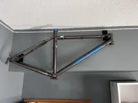 Frame hook with hole