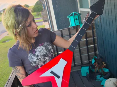 FNAF Bonnie Guitar Full Scale Cosplay Prop
