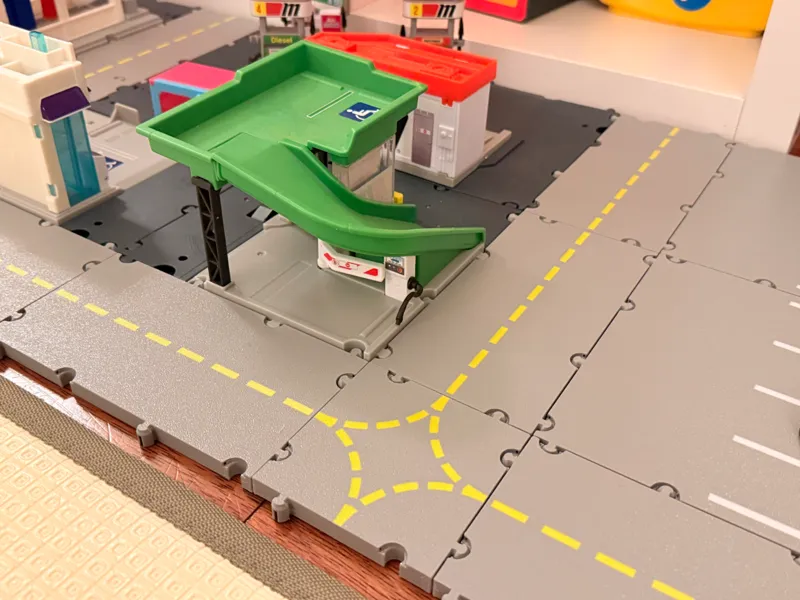 Matchbox action driver compatible road
