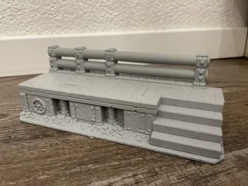 Escenografía en miniatura: Industrial Walk – Elevated Tactical Platform — vista de referencia 3