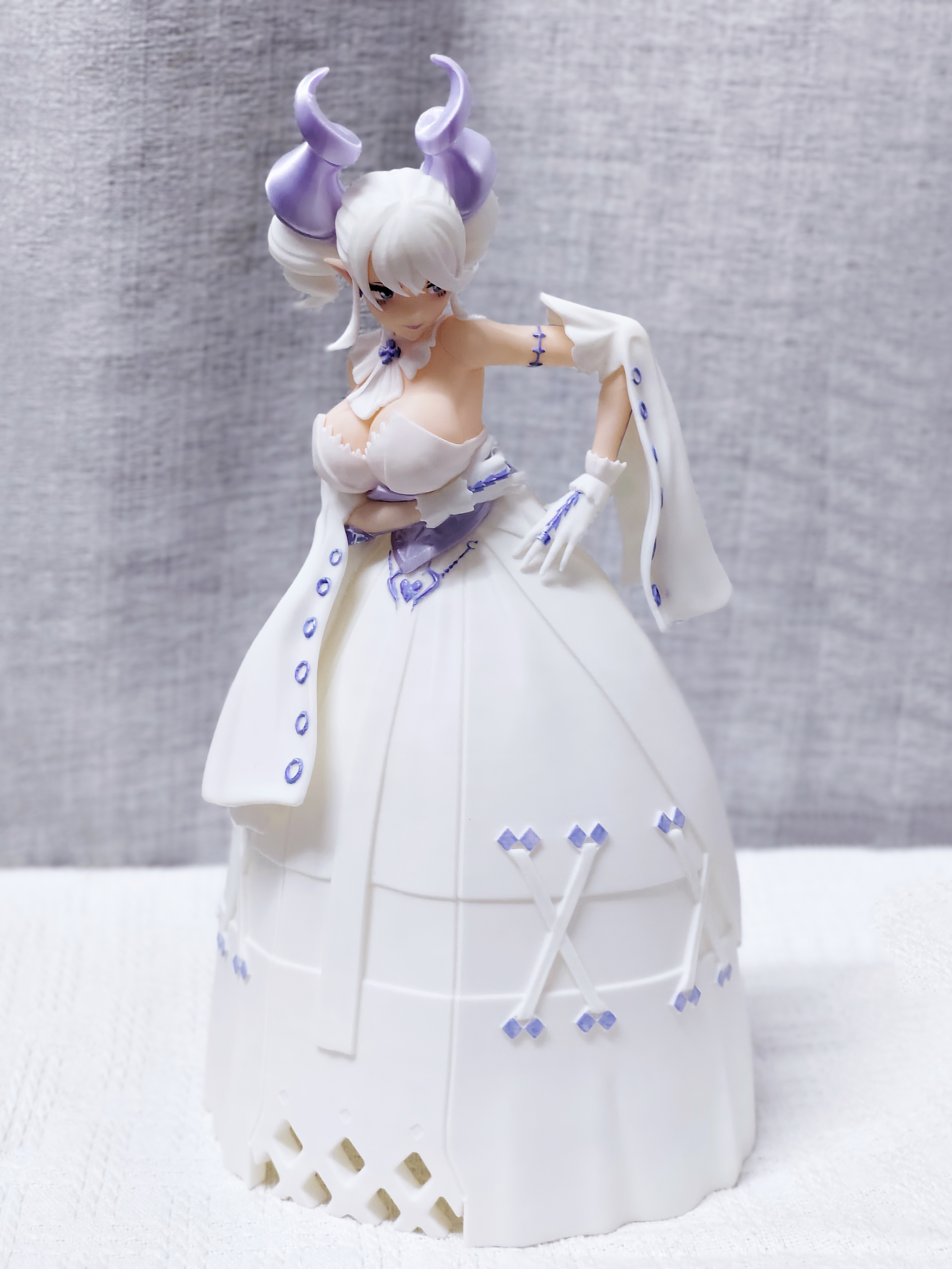 Miniatura 2 do modelo 3D 游戏王白银城的拉比丽斯摆件
