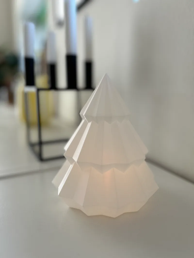 Christmas Tree with optional LED candle
