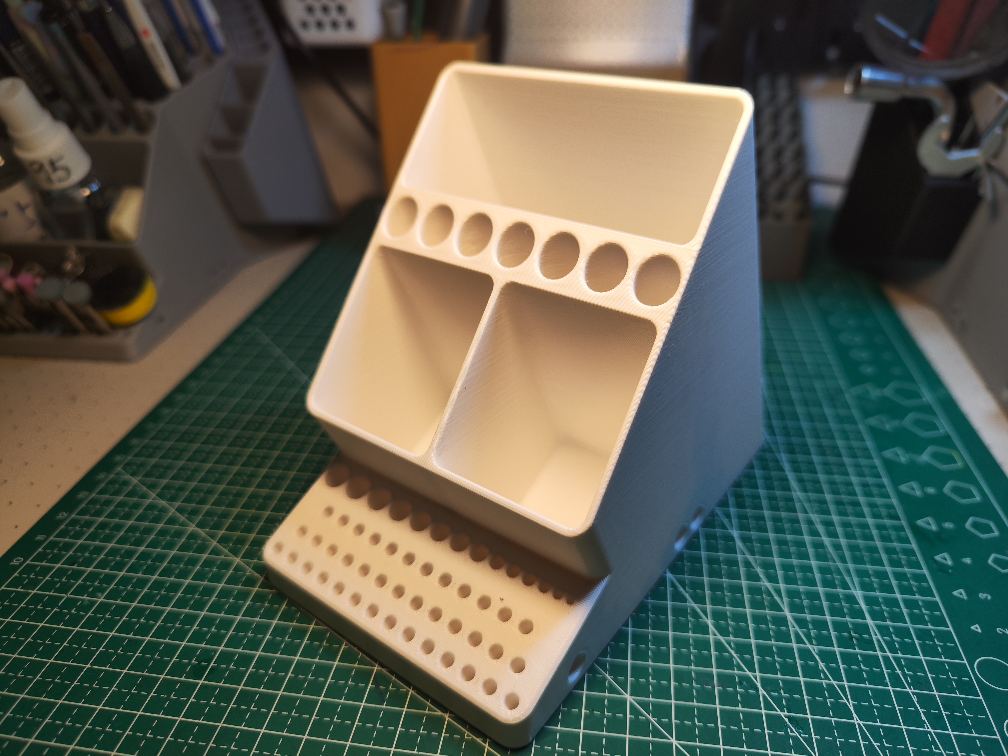 Miniatura 1 do modelo 3D 工具笔筒