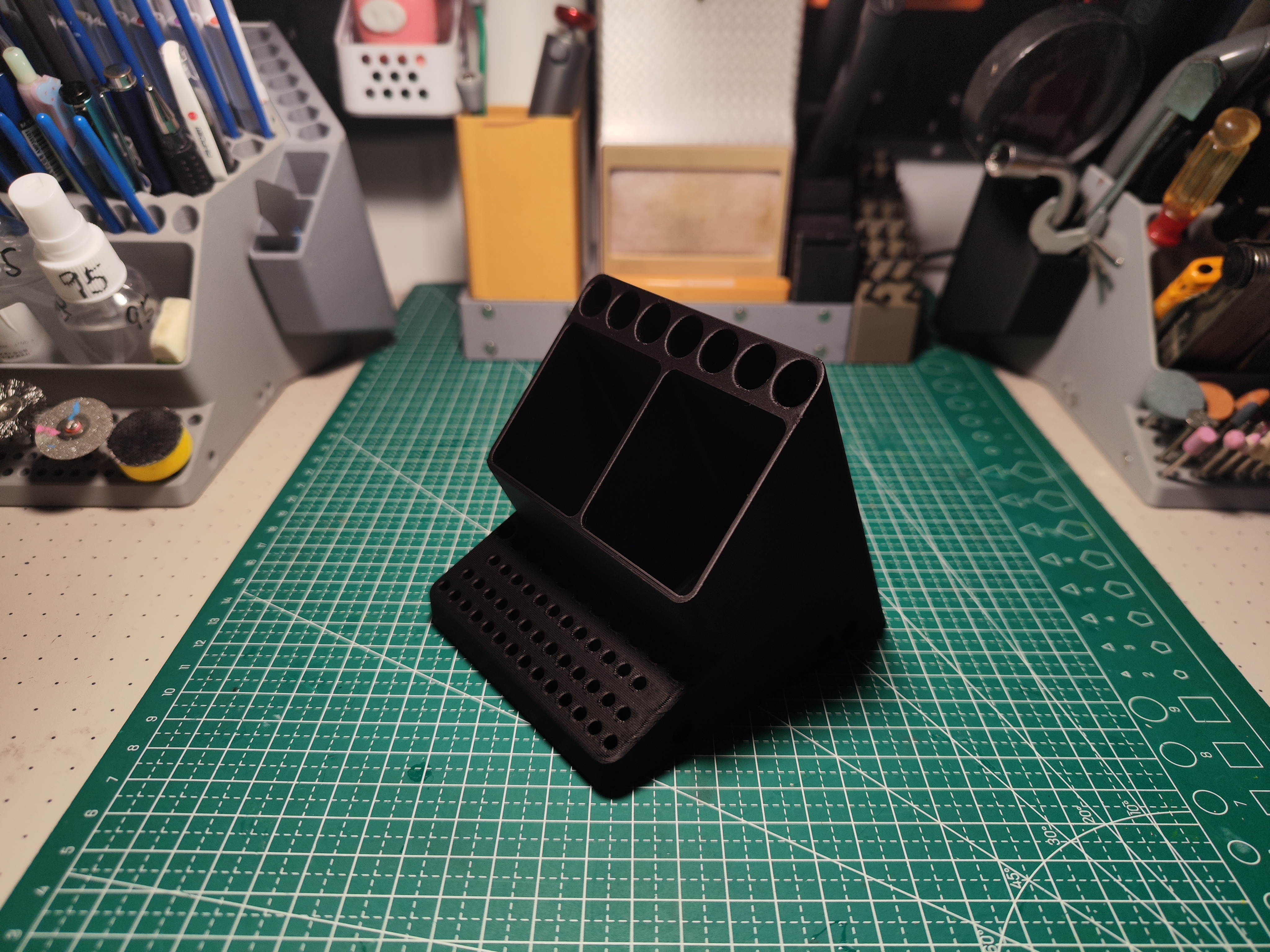 Miniatura 2 do modelo 3D 工具笔筒
