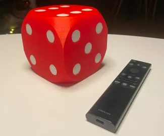 Big dice, dots can be printed separately