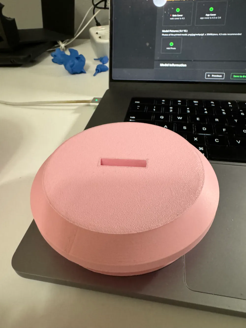 Box One Decoder Coin Box for coins by user_1108054665 - MakerWorld